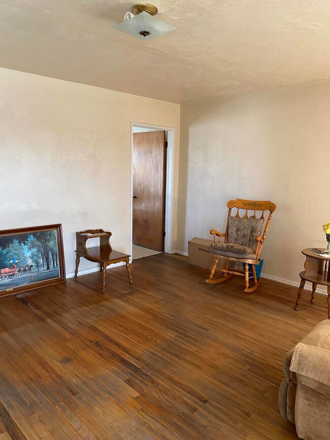 7503 Matamoros Dr, El Paso, TX 79915 - photo 3