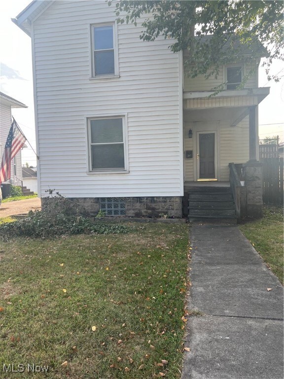 137 N 15th St, Coshocton, OH 43812 - photo 2