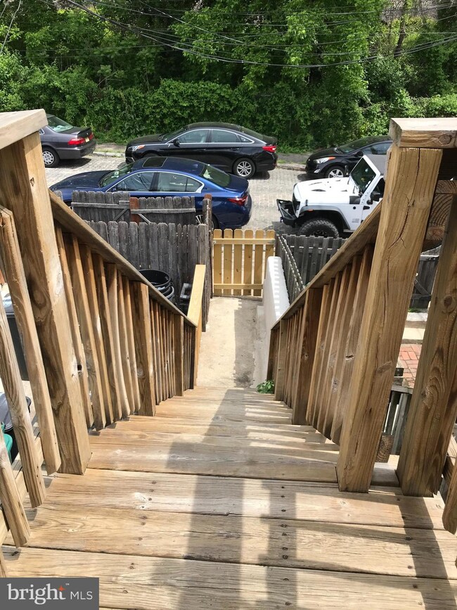 4229 Main St unit 2ND FLOOR, Philadelphia, PA 19127 - photo 4