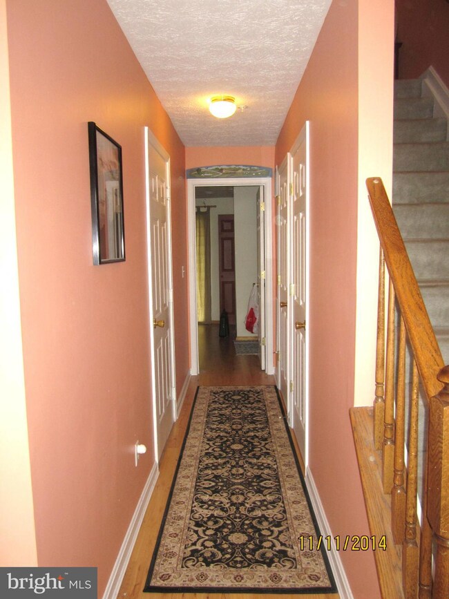 16111 Edenwood Dr, Bowie, MD 20716 - photo 4