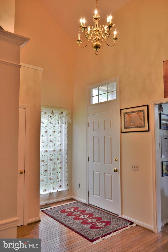 12494 Fox View Way, Reston, VA 20191 - photo 4