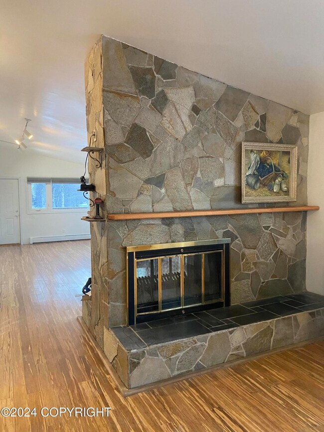 7557A967-071E-4903-AB3A-8459EA649B69