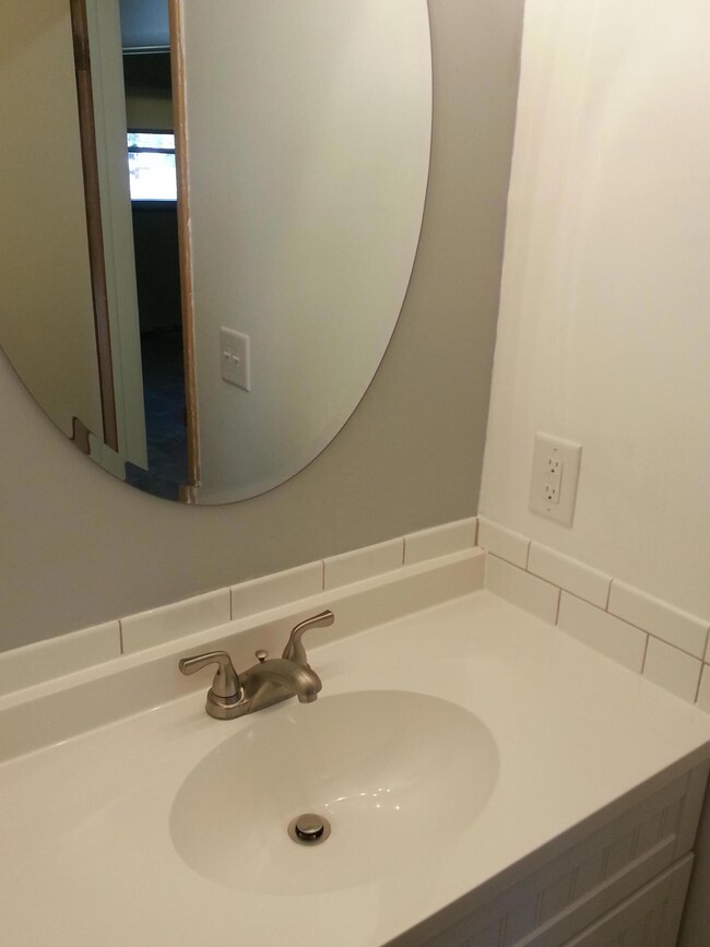 Upstairs Full Bath