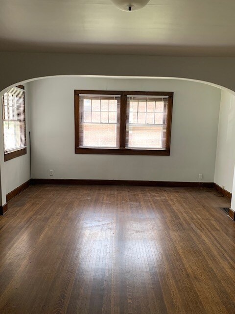 734 E 53rd St, Indianapolis, IN 46220 - photo 5