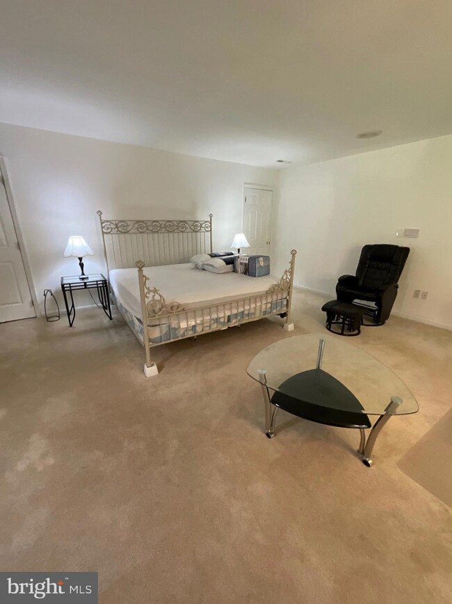 1406 Nicodemus Rd unit ROOM 3, Reisterstown, MD 21136 - photo 5