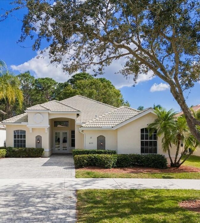 623 SW Lake Charles Cir, Port Saint Lucie, FL 34986 - photo 2