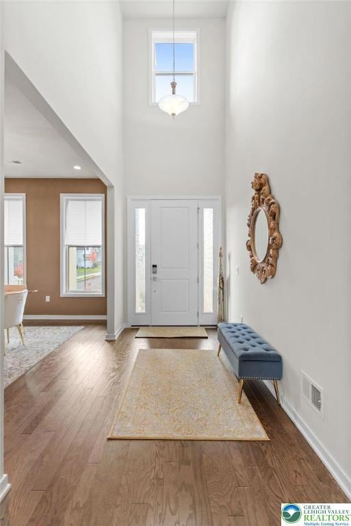Two Story Foyer, Tray Ceiling