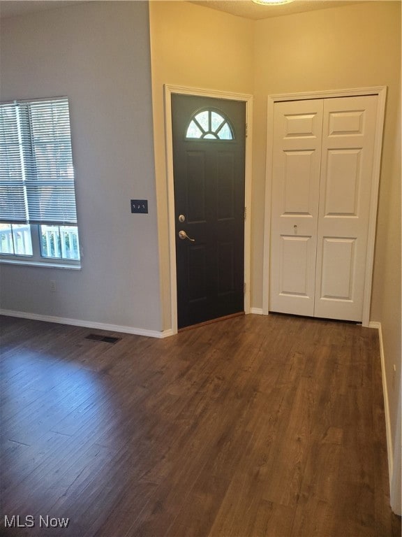 23205 Wainwright Terrace, Olmsted Falls, OH 44138 - photo 3