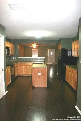 3835 Arrowwood Bend, San Antonio, TX 78261 - photo 6