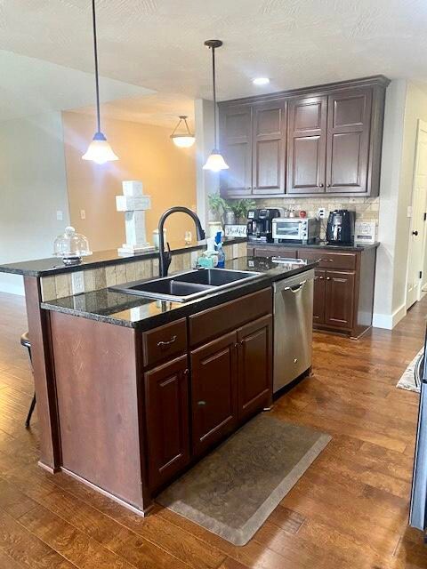 1429 S Blockade Rd, Republic, MO 65738 - photo 4