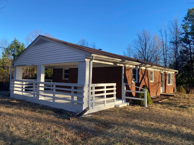 5936 Riceville Rd, Gretna, VA 24557 | MLS# 350246 | Homes.com