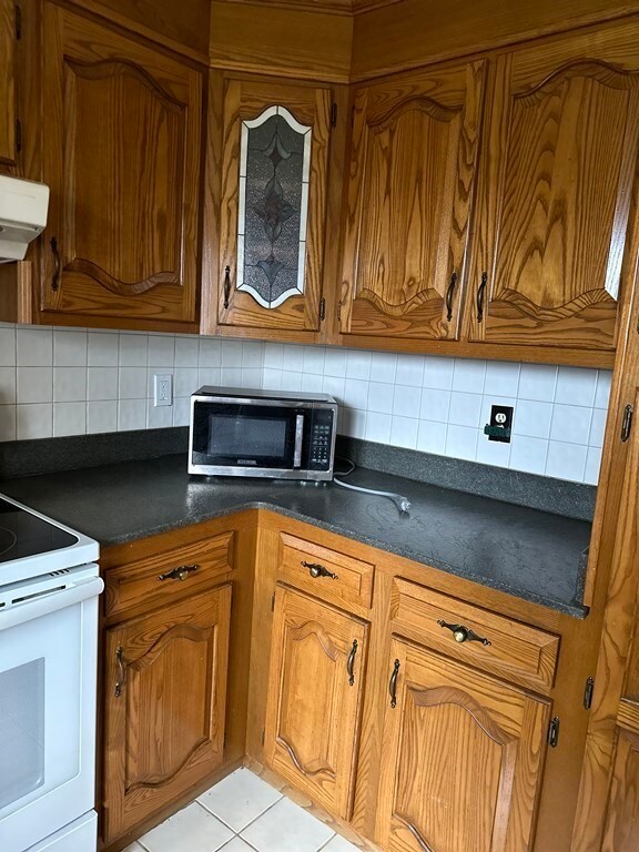 76 Americo St, Ludlow, MA 01056 - photo 6