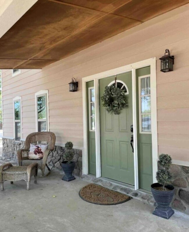 166 Short St, Forestburg, TX 76239 - photo 2