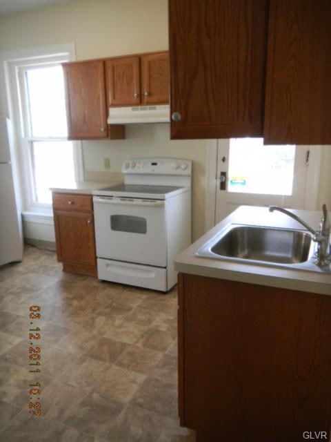 38 N 15th St unit 2, Allentown, PA 18102 - photo 3