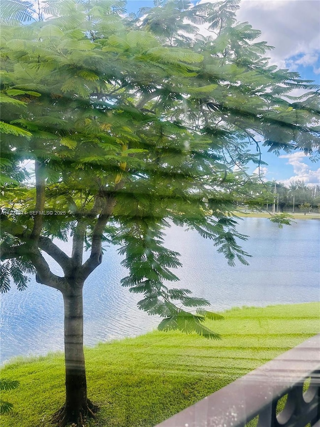 745 SW 148th Ave unit 813, Davie, FL 33325 - photo 4