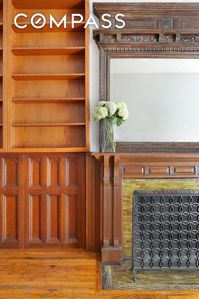 137 W 80th St, New York, NY 10024 - photo 4