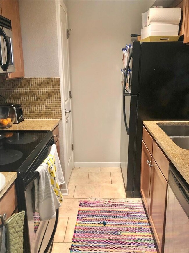3204 Menchaca Rd unit 315, Austin, TX 78704 - photo 4