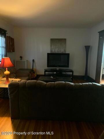 1007 N Webster Ave, Scranton, PA 18510 - photo 3