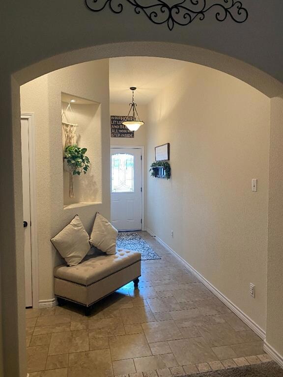 281 Miramar Cir, Weatherford, TX 76085 - photo 3