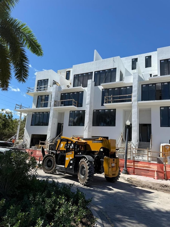 7300 Trouville Esplanade unit 3, Miami Beach, FL 33141 - photo 3