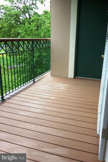 5573 Seminary Rd unit 205, Baileys Crossroads, VA 22041 - photo 5