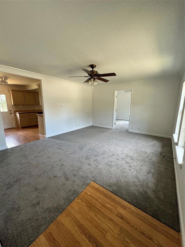 1720 W Elm St, Denison, TX 75020 - photo 3