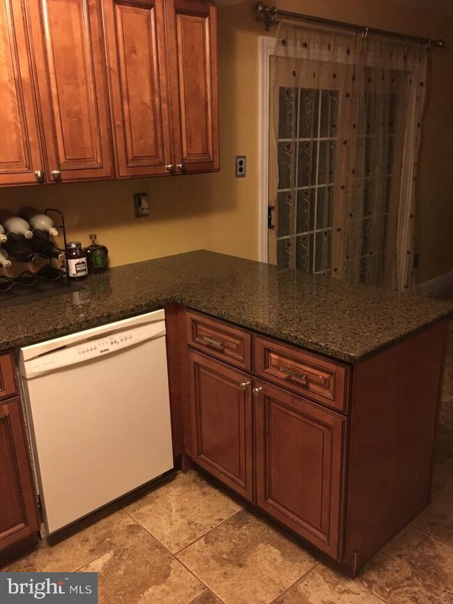 211 Charing Way, Mount Laurel, NJ 08054 - photo 7