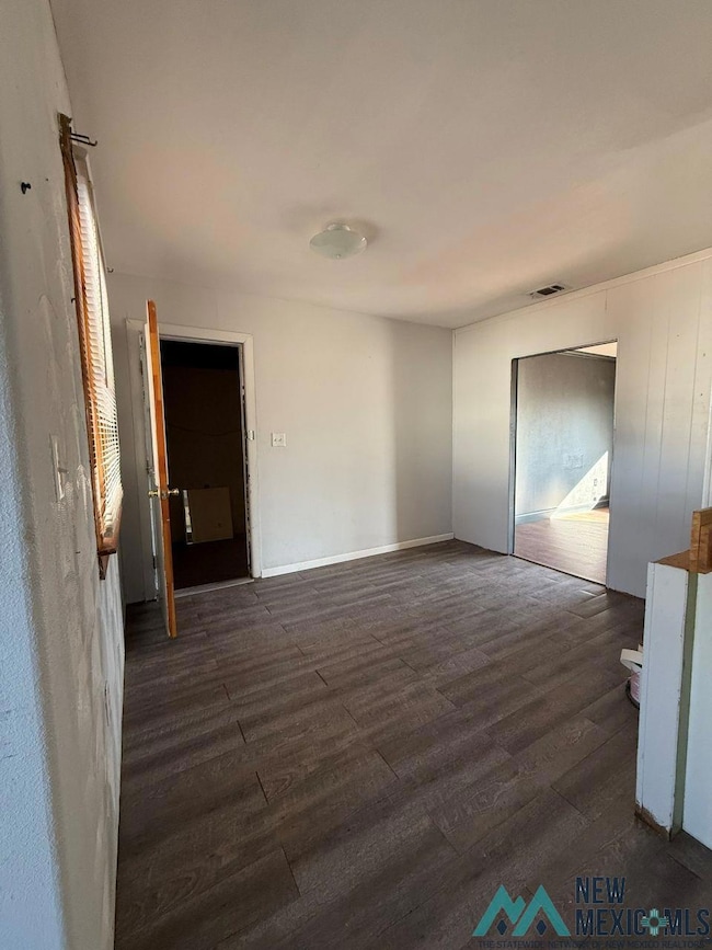 218 E Rose St, Carlsbad, NM 88220 - photo 4