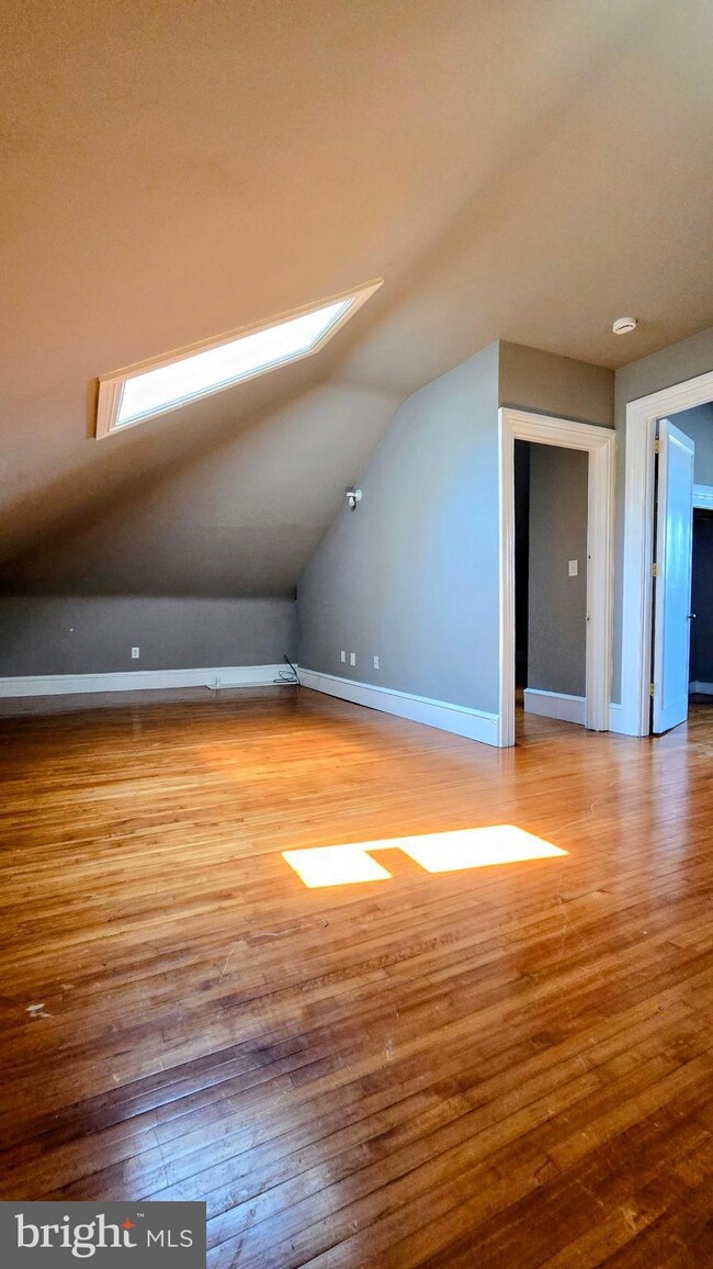 1500 Mineral Spring Rd unit 3, Reading, PA 19602 - photo 7