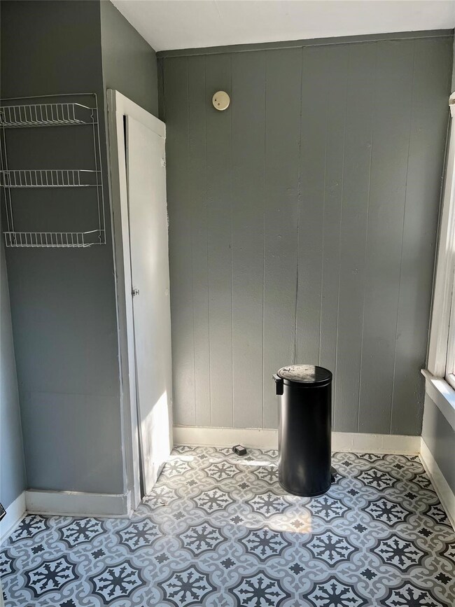 911 Harvard St unit 2, Houston, TX 77008 - photo 5