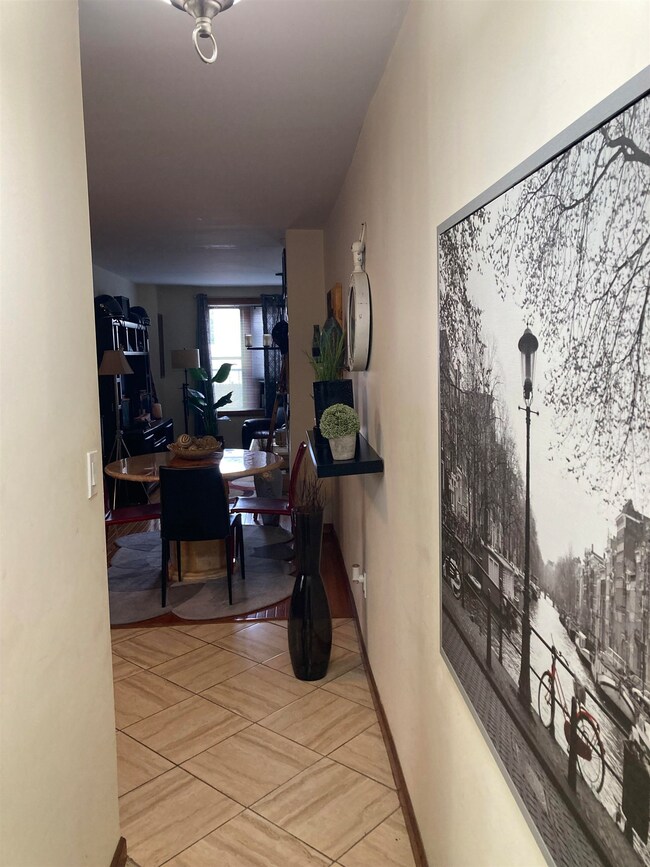 6209-6215 Blvd E unit 2AS, West New York, NJ 07093 - photo 3