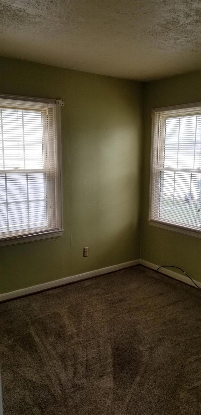 Second First floor bedroom