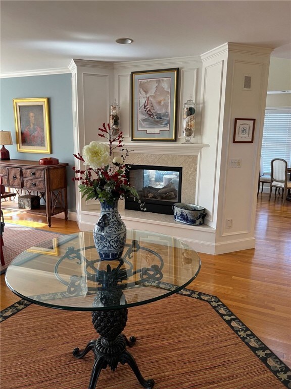 611 Wolcott Ave, Middletown, RI 02842 - photo 3