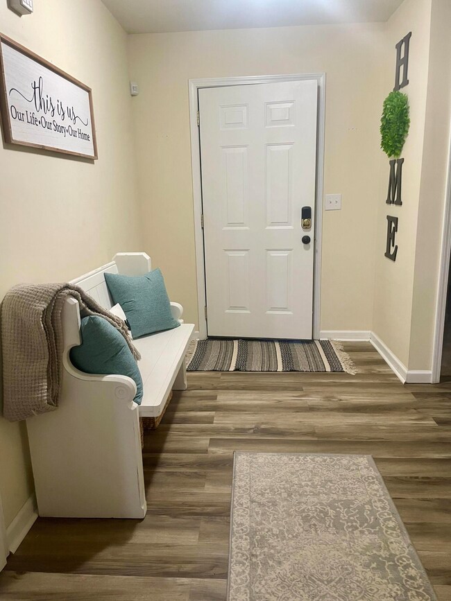 244 Palmer Dr, Frankfort, KY 40601 - photo 4