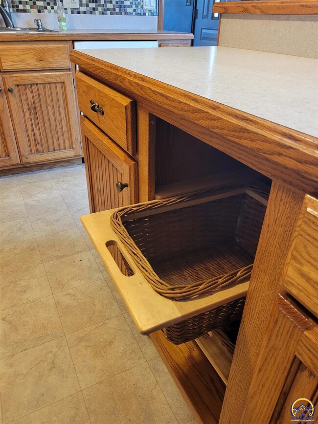 15045 S Rd, Mayetta, KS 66509 - photo 3