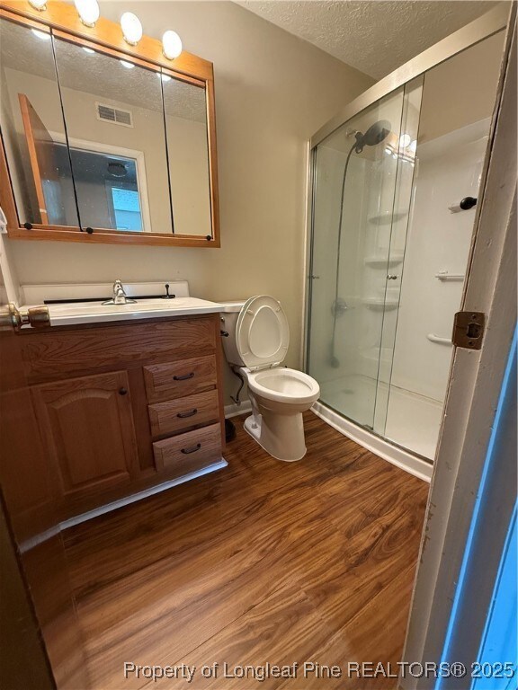 232 Hendrix Rd, Raeford, NC 28376 - photo 4