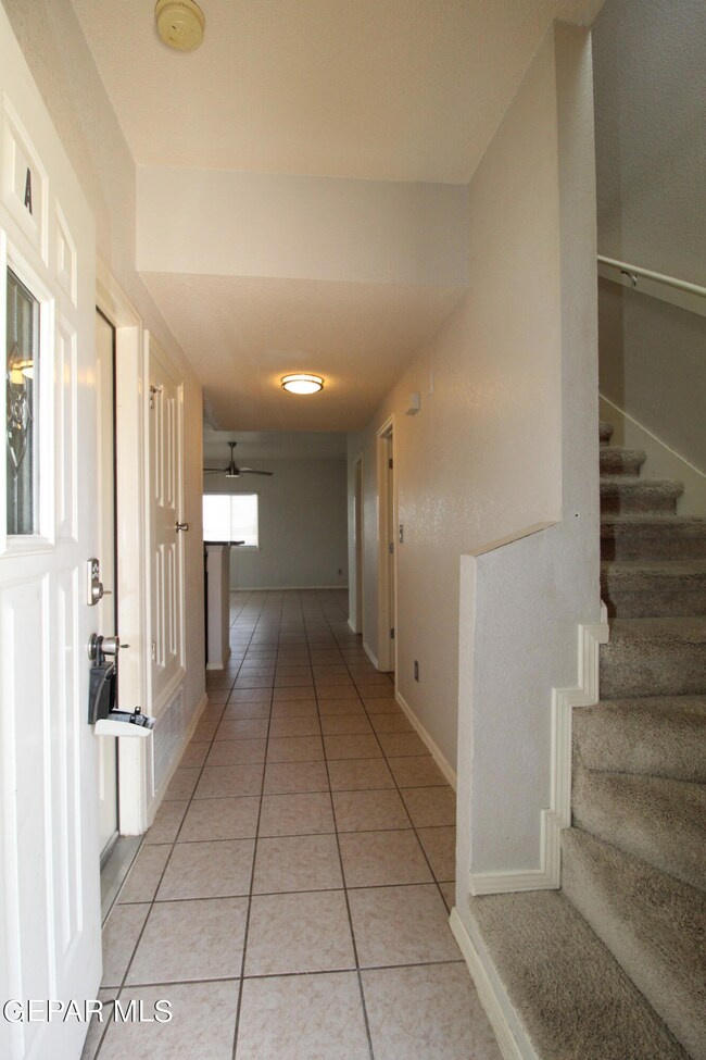 5913 Cielo Del Rey Place unit A, El Paso, TX 79924 - photo 3