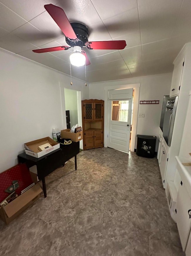 47 York St, Millinocket, ME 04462 - photo 6