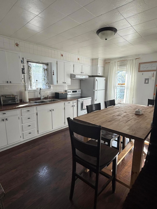 2046 US Highway 12, Galien, MI 49113 - photo 4