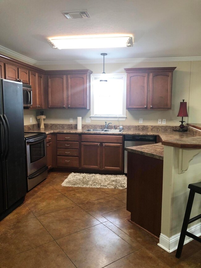 12 Whitestone Ct 6
