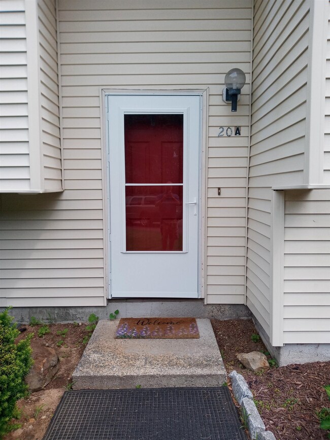 20 River Rd, Hudson, NH 03051 - photo 5