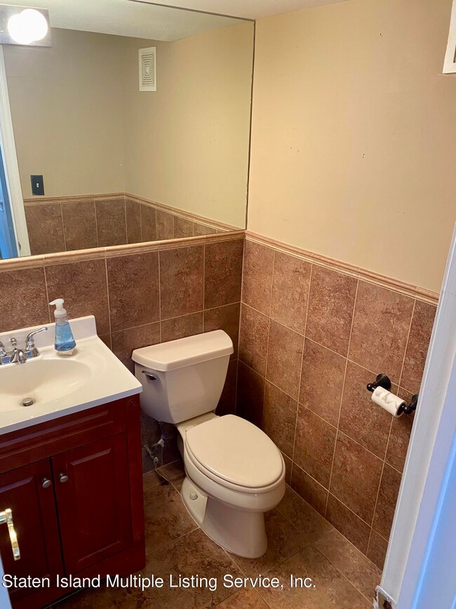 36 Mandy Ct, Staten Island, NY 10309 - photo 4