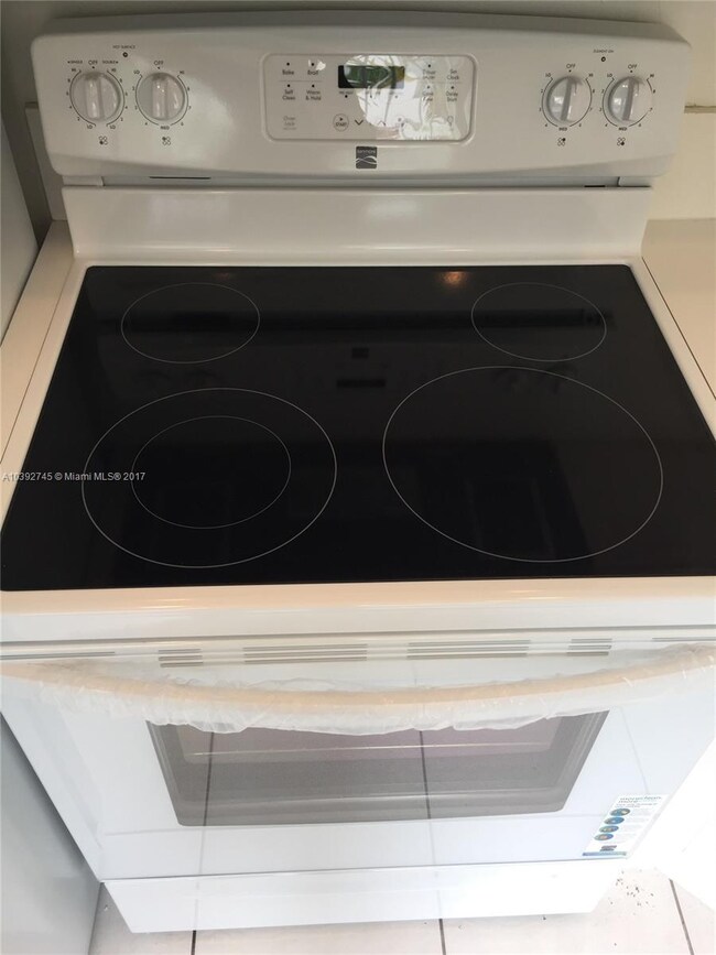 11566 NW 51st Ln unit 11566, Doral, FL 33178 - photo 4