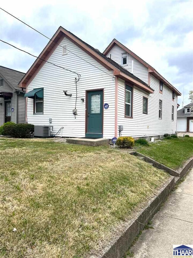 933 S 4th St, Terre Haute, IN 47807 - photo 3