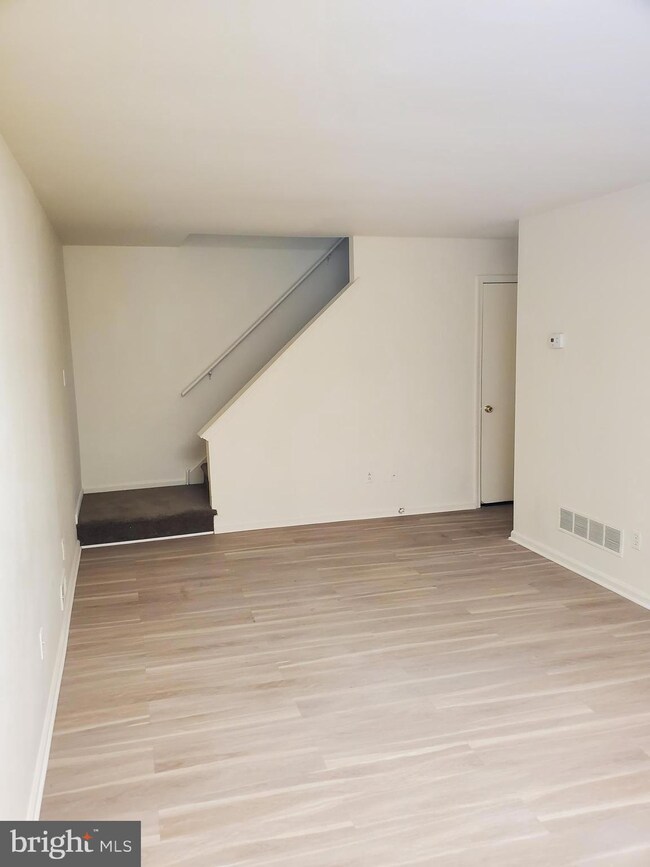 207 Highland Blvd unit 25, New Castle, DE 19720 - photo 4