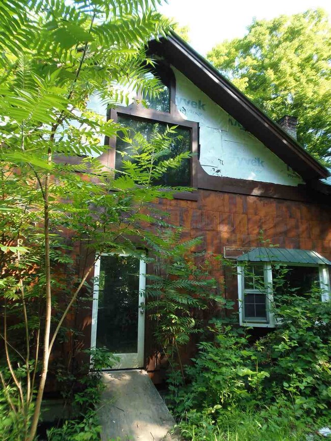 82 Glen St, Hinsdale, NH 03451 - photo 3