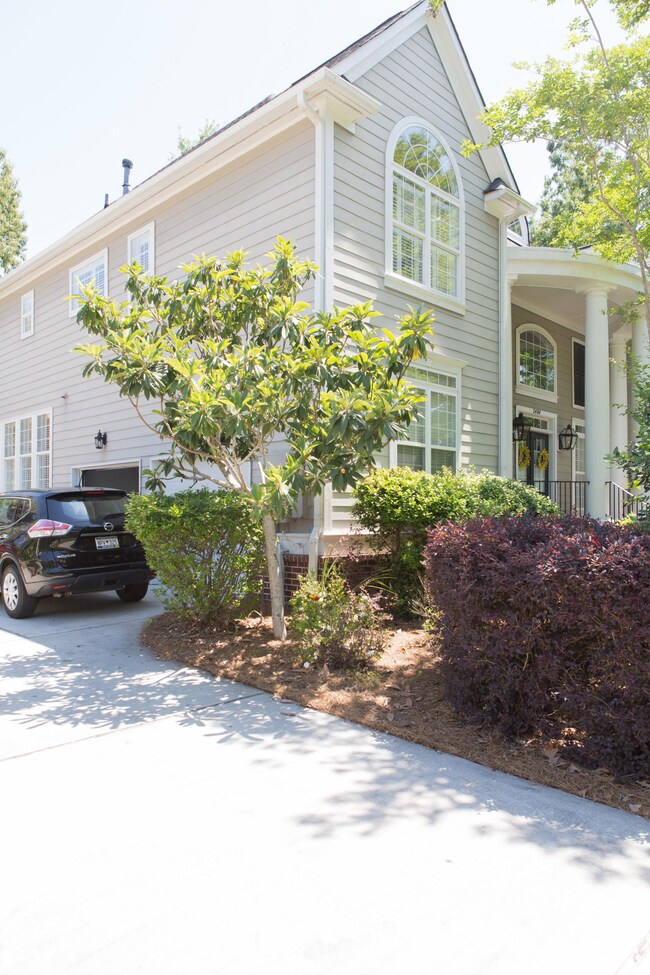 2484 Darts Cove Way-0060