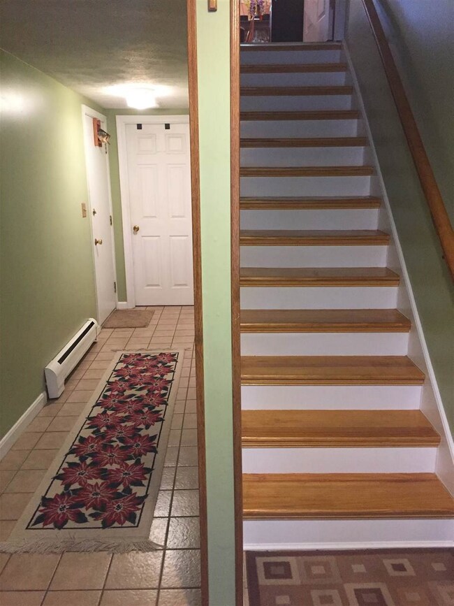 66 Stillwater Dr unit U133, Nashua, NH 03062 - photo 2