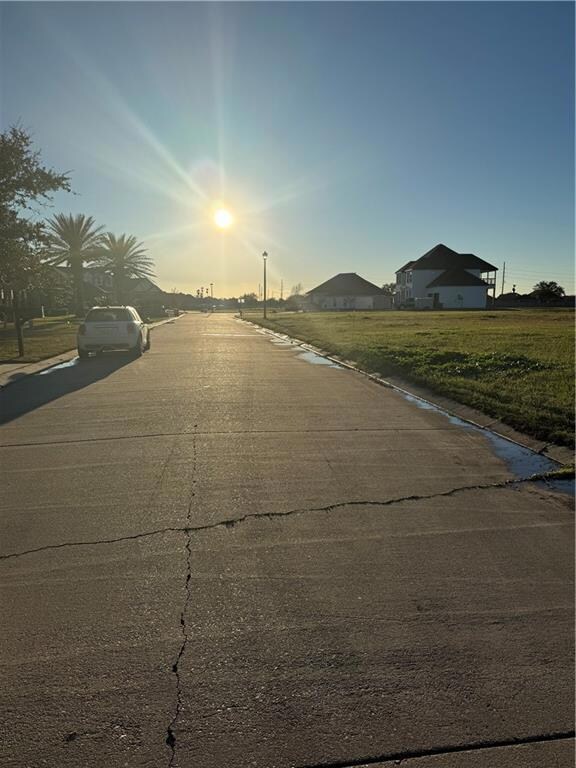 509 Pere Marquette Ct, Laplace, LA 70068 - photo 5