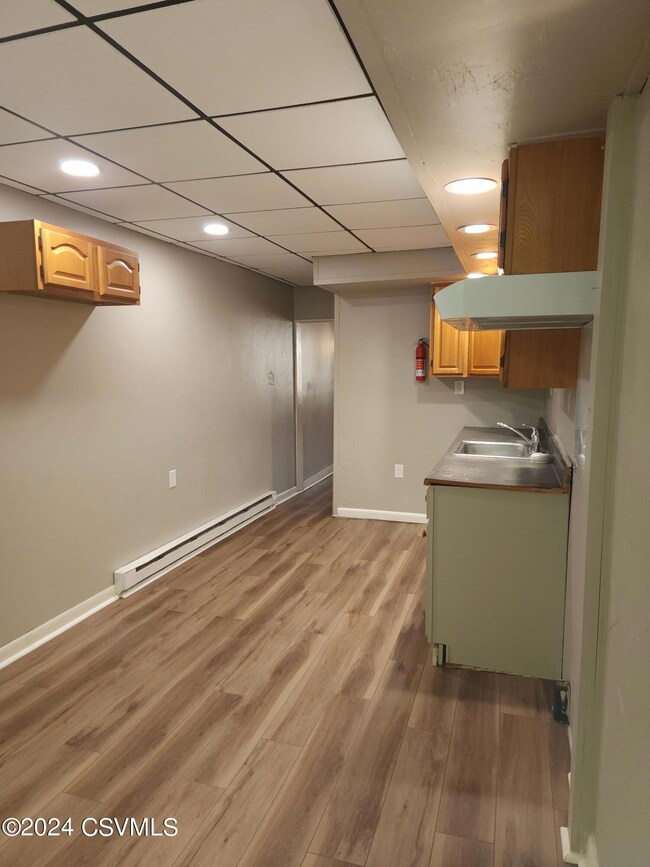 1036 W Lynn St, Coal Township, PA 17866 - photo 6